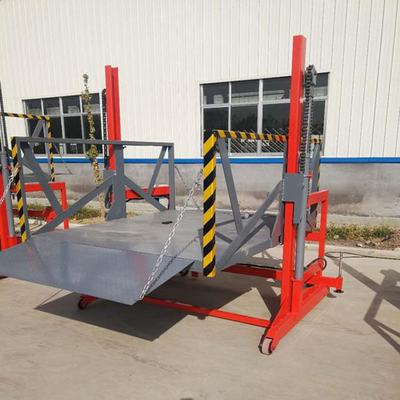 Movable unloading hydraulic lift tables